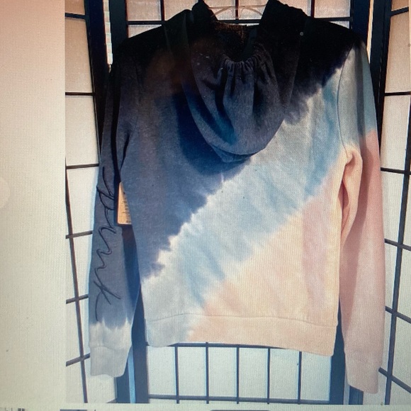 New large zip women’s hoodie - Picture 5 of 5